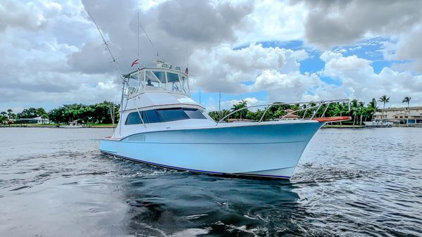 Hatteras 46 Convertible image