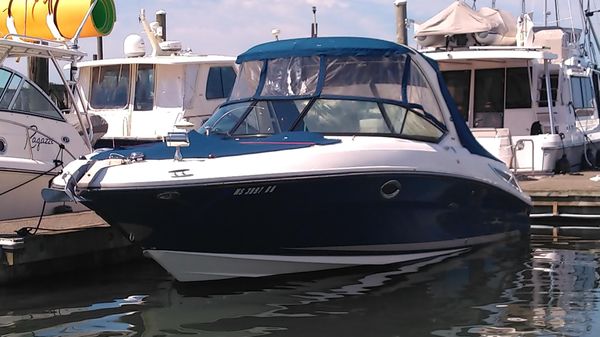 Sea Ray 300 SLX 