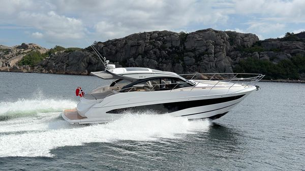 Princess Yachts V50 Open 