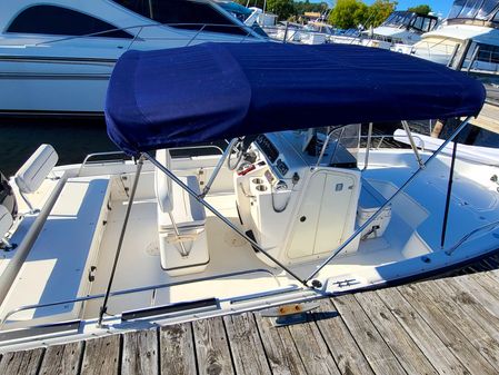 Boston Whaler 22 Dauntless image