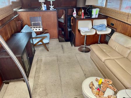 Hatteras 43 Double Cabin image