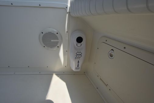 Cabo 35-FLYBRIDGE-SPORTFISHER image