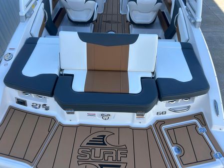 Chaparral 21-SURF image