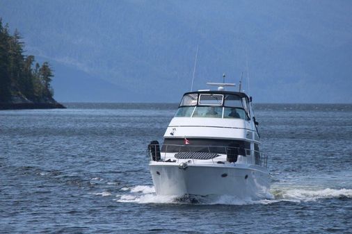 Carver 450-VOYAGER-PILOTHOUSE image