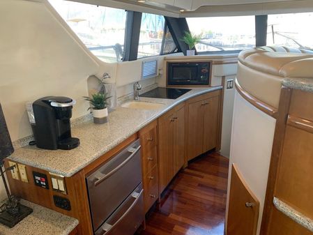 Carver 450-VOYAGER-PILOTHOUSE image