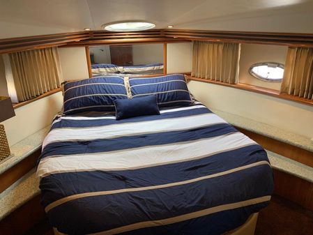 Carver 450-VOYAGER-PILOTHOUSE image