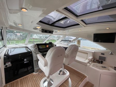 Sea Ray 540 Sundancer image