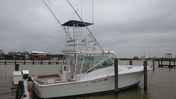 Luhrs 36SX