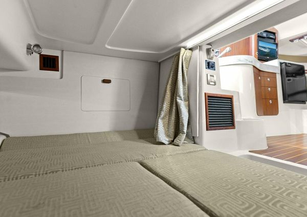 Grady-White 330 Express Cabin image