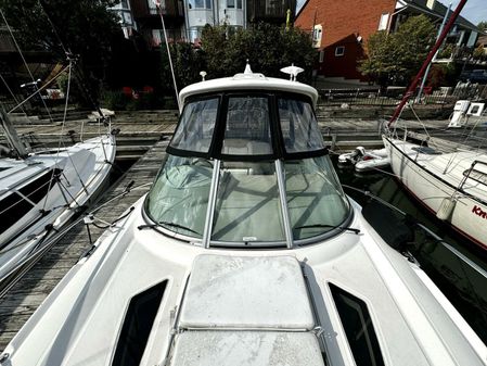 Sea Ray 330 Sundancer image