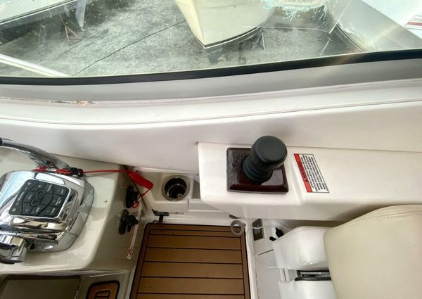 Sea Ray 330 Sundancer image