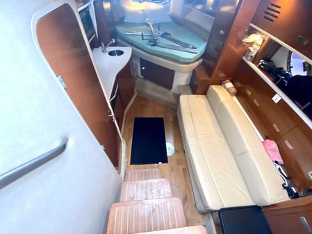 Sea Ray 330 Sundancer image