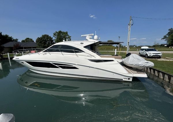 Sea Ray 510 Sundancer image