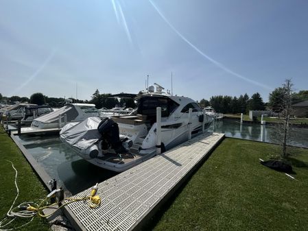 Sea Ray 510 Sundancer image