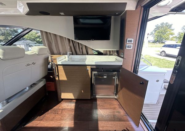 Sea Ray 510 Sundancer image