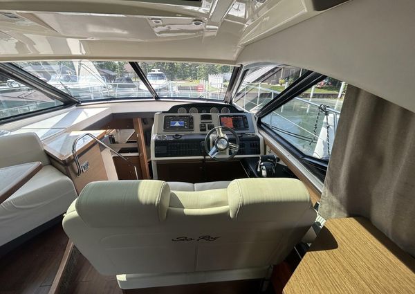 Sea Ray 510 Sundancer image