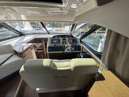 Sea Ray 510 Sundancer image