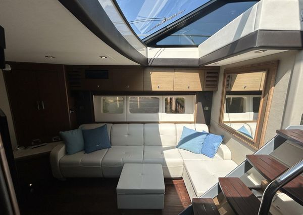 Sea Ray 510 Sundancer image