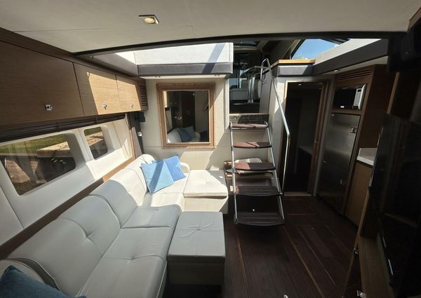 Sea Ray 510 Sundancer image