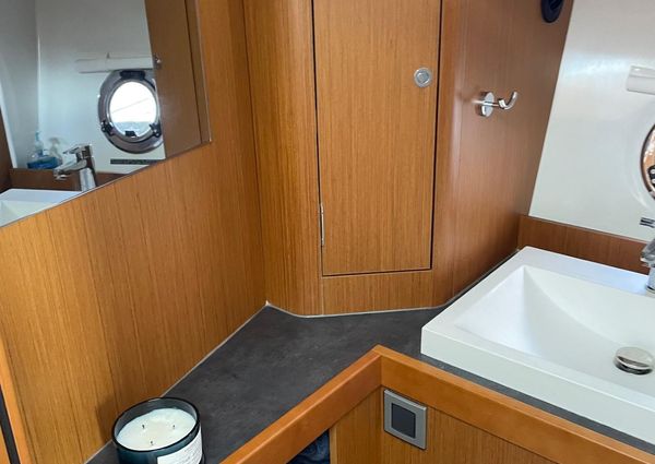 Beneteau Swift Trawler 35 image