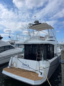 Beneteau Swift Trawler 35 image