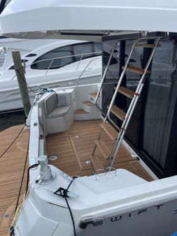 Beneteau Swift Trawler 35 image