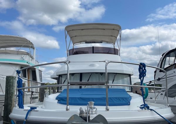 Beneteau Swift Trawler 35 image