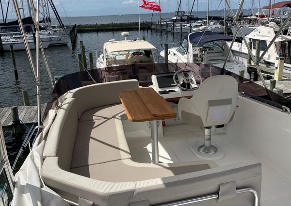 Beneteau Swift Trawler 35 image