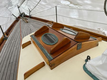 Concordia 41 Yawl image