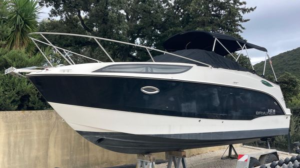 Bayliner 255 Cruiser 