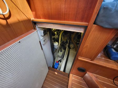 Wauquiez Pilot Saloon 43 image