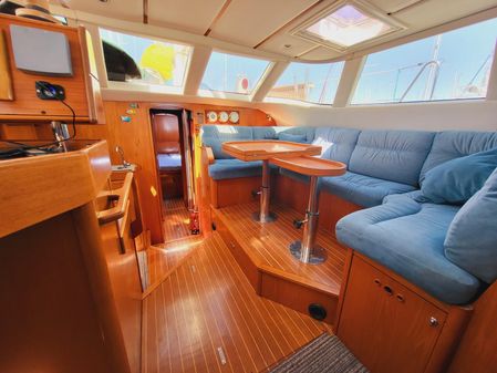 Wauquiez Pilot Saloon 43 image