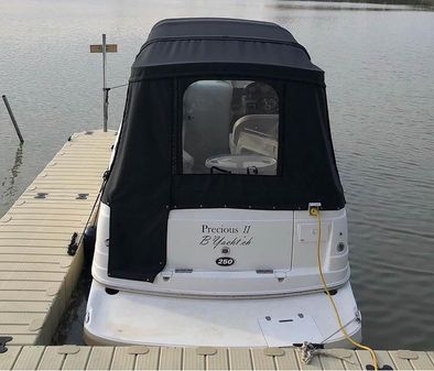 Rinker 250 Fiesta Vee image