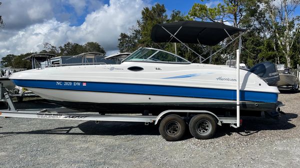 Hurricane SunDeck 237 OB