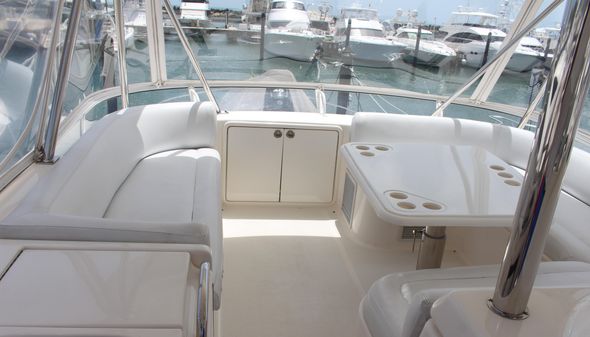 Riviera 51-FLYBRIDGE image