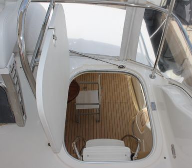 Riviera 51-FLYBRIDGE image