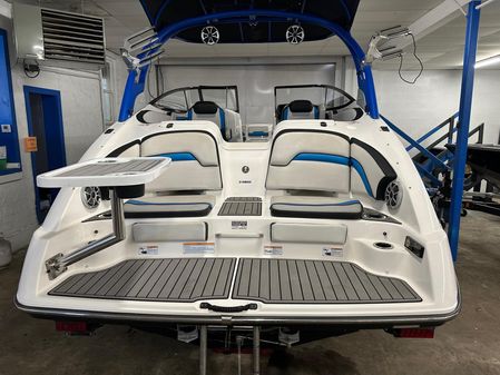 Yamaha-boats 242X image