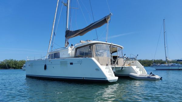 Lagoon 450