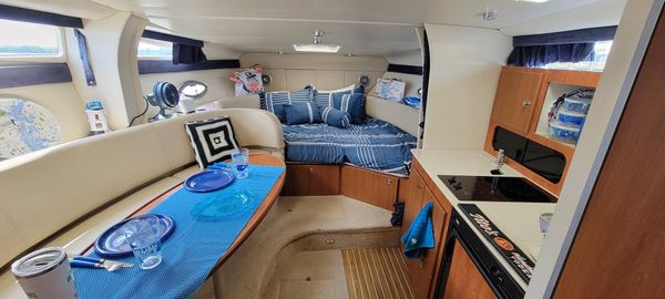 Bayliner 340 image