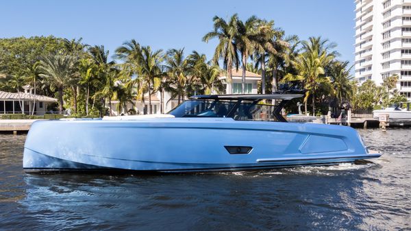 Vanquish Yachts VQ58