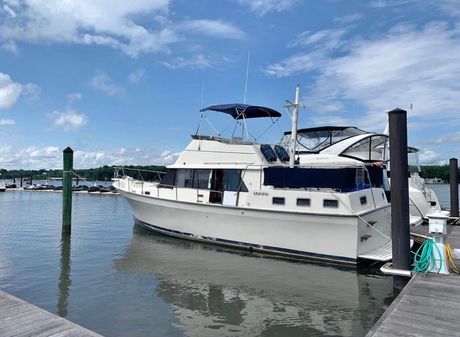 Mainship 40 Aft Cabin image