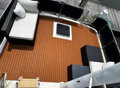 Mainship 40 Aft Cabin image