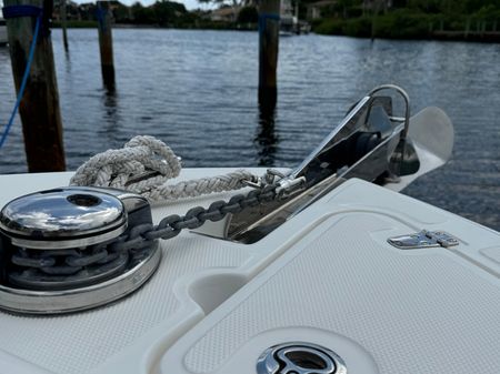 Boston Whaler 230 Outrage image