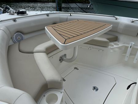 Boston Whaler 230 Outrage image