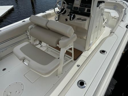 Boston Whaler 230 Outrage image