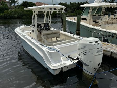 Boston Whaler 230 Outrage image