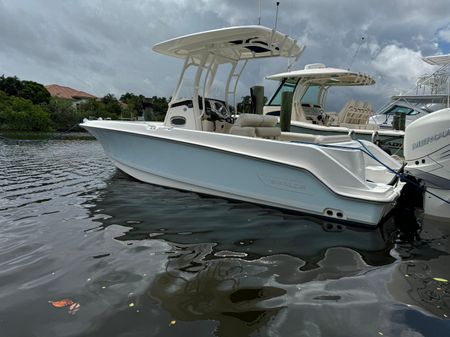 Boston Whaler 230 Outrage image