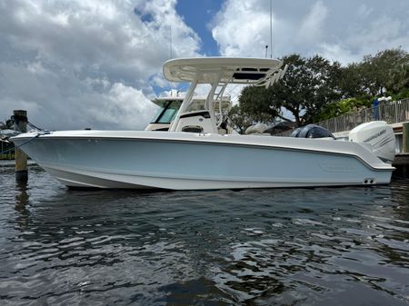 Boston Whaler 230 Outrage image