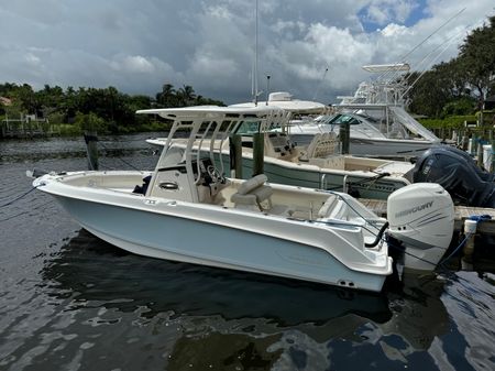 Boston Whaler 230 Outrage image