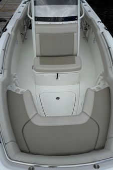 Boston Whaler 230 Outrage image